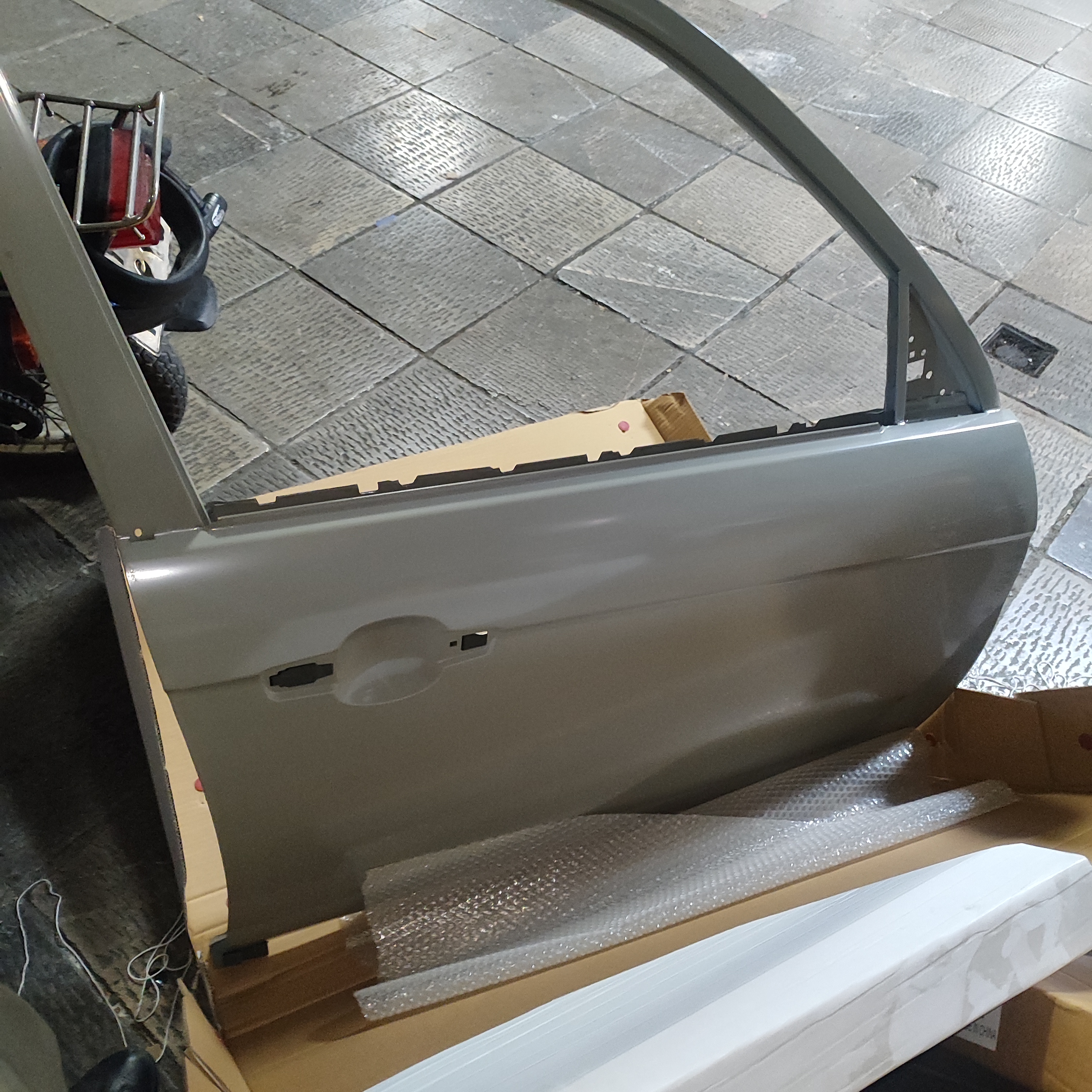 درب جلو راست شاگرد لیفان Lifan X60