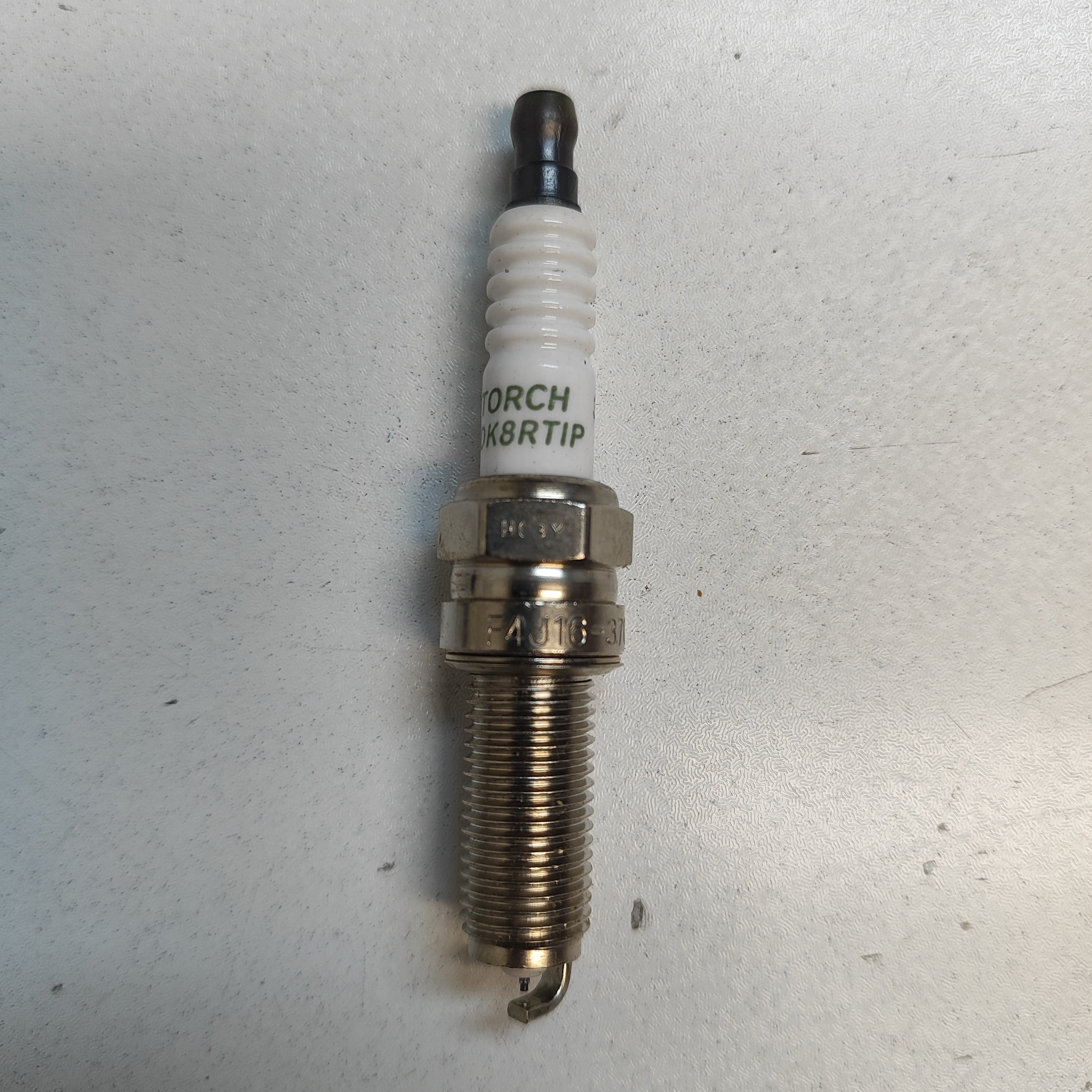 شمع چری پایه بلند شرکتی مناسب ام وی ام X22 Pro کد فنی : F4J16-3707010